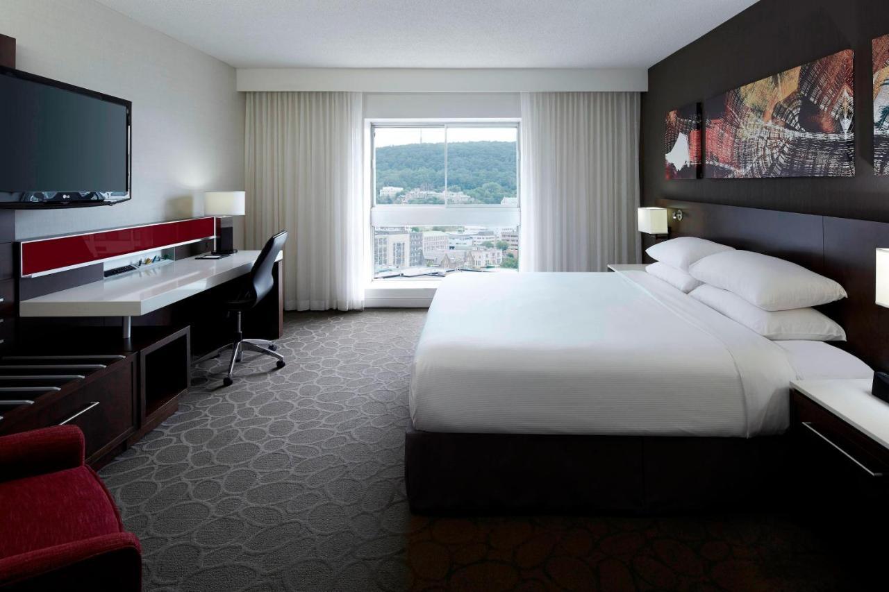 Delta Hotels By Marriott Montreal Exterior foto